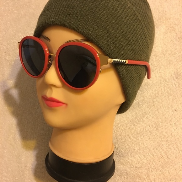 Tory Burch Women Sunglasses - Picture 3 of 7